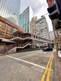 The Rhythmic Pulse of a Hong Kong Microcosm