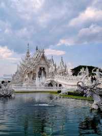Chiang Rai’s White Temple Is Like Stepping Into Another World 🤍✨
