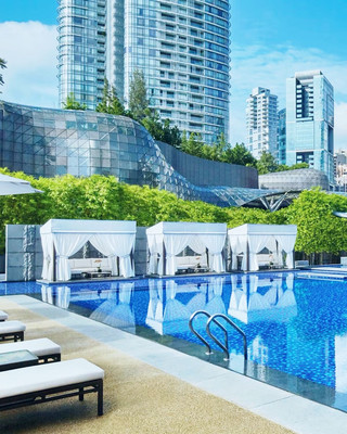 #fallcolors
Singapore stay at the Marriott Tang Plaza Hotel means you’re right in the heart of Orchard Road—shopping mecca, food paradise, and a perfect launch pad for city adventures! 🛍️🍲 Easy access to MRT puts the city’s top sights just minutes away, and you’ll love being able to wander out for late-night snacks or spontaneous retail therapy.
Top Spots to Visit:
· Orchard Road: Step outside and you’re surrounded by malls like ION Orchard, Ngee Ann City, and Paragon—all within walking distance. Address: Orchard Rd, Singapore 238866. Shops open 10am-10pm.
· ArtScience Museum: Don’t miss its funky exhibitions. Take the MRT from Orchard to Bayfront (about 20min). Address: 6 Bayfront Ave, Singapore 018974. Open 10am-7pm.
· Gardens by the Bay: SuperTree Grove is Instagram gold, especially at night! Take the MRT (Orchard → Bayfront). Address: 18 Marina Gardens Dr, Singapore 018953. Open 9am-9pm.
Hotel Tips:
· Start your morning with Marriott’s legendary breakfast—try the laksa for an authentic taste!
· The pool and gym are perfect for winding down or keeping up your fitness routine; super clean and comfy.
· Family travelers: Ask for extra beds, and enjoy spacious rooms and a safe environment.
Transport Hacks:
· Use the MRT to get anywhere; the hotel is steps from Orchard station. Pick up an EZ-Link card for hassle-free rides.
· Walking is doable and pleasant in Orchard—just bring your best comfy shoes.
Food Recommendations:
· Apart from the hotel’s breakfast, hit nearby spots like Din Tai Fung (Ngee Ann City) for chili crab buns, or Wild Honey for epic brunch.
Key Tips:
· Singapore is cashless-friendly, so bring cards.
· Weather = humid, pack light & quick-dry clothes.
· Elevators can be slow—plan accordingly!
#SingaporeStay #OrchardRoad #FamilyTravel #FoodieSingapore