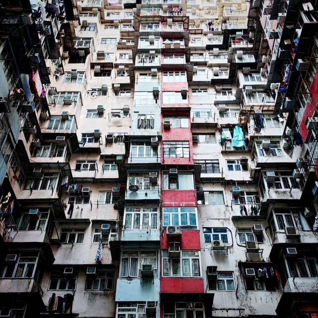 Amazing architecture - Monster Building 