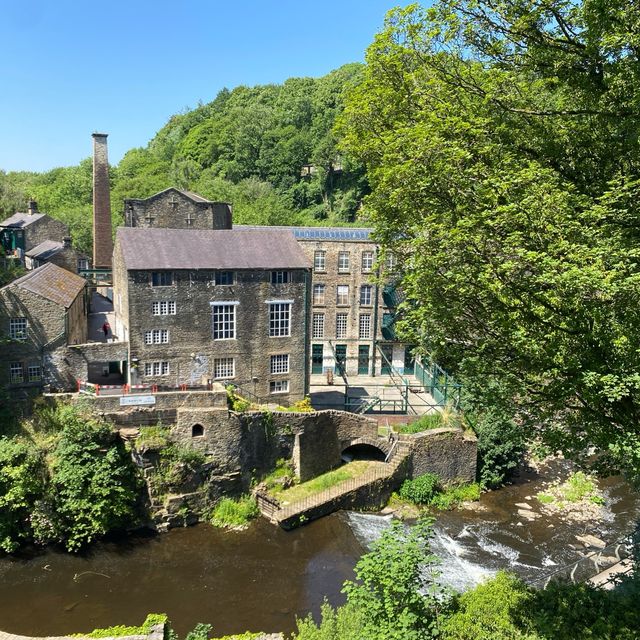 New Mills: Where Nature and Heritage Embrace 