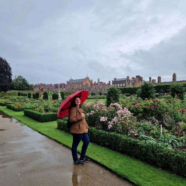 The gardens at Hampton Court