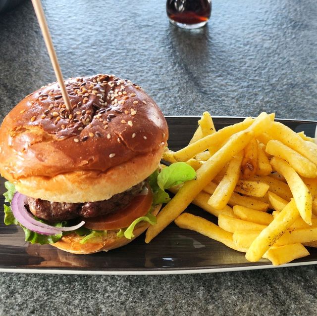 Hello! It’s Me. Summerstrand, Port Elizabeth 