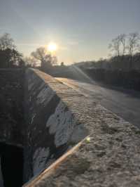 The bridge at the bottom of the lake 