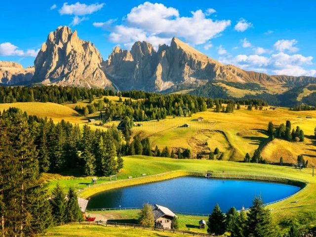 Enjoy the stunning sunrise at the Dolomites, Italy!