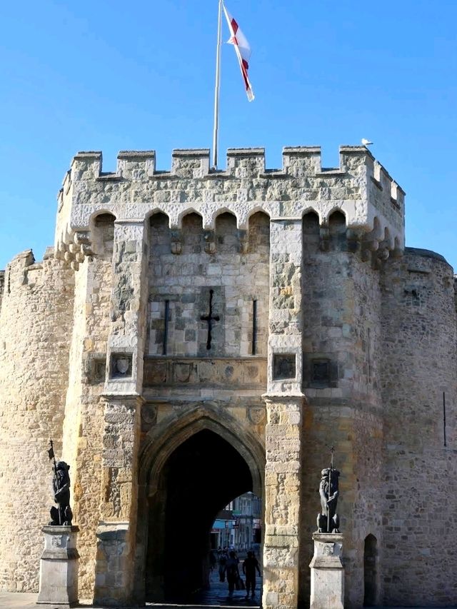 The Bargate in Southampton 🏰✨