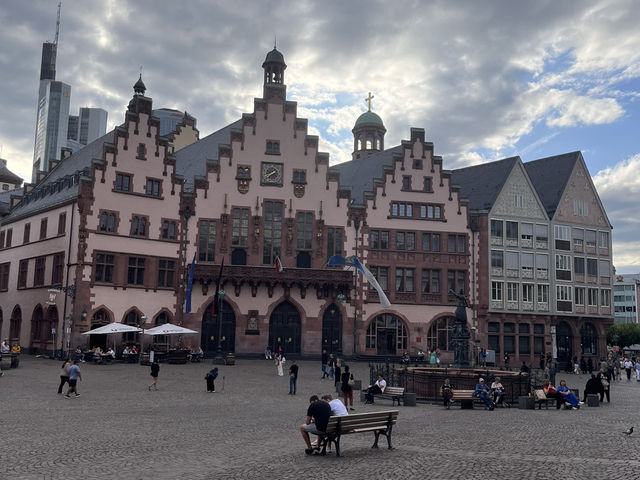 Budget Budget Budget Frankfurt Trip – Trust