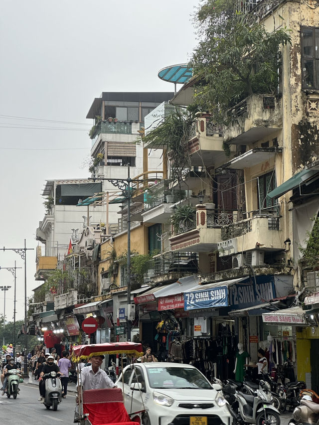 🌆 Ho Chi Minh City: A Vibrant Blend of History, Culture, and Energy 🇻🇳