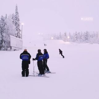 🎿❄️ Skiing in Lapland: Arctic Slopes & Winter Magic 🇫🇮✨