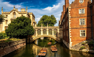 Cambridge is one of those places that’s difficult to leave once you arrive. ✨