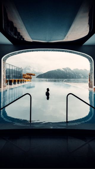 Swiss Paradise: @parkhotelvitznau, Interlaken - The Most Beautiful Pool You've Been To 🏯🇨🇭