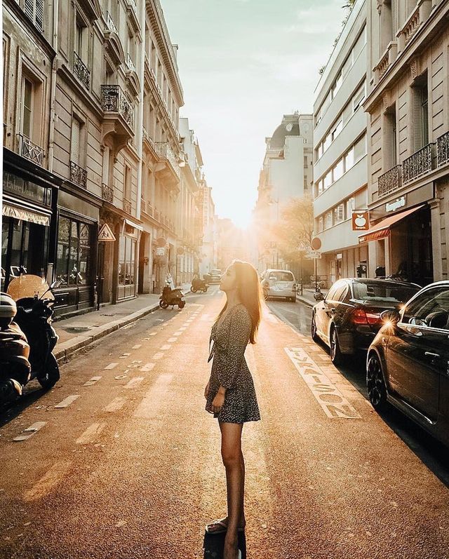Embracing the Spirit of Emily in Paris: A Dreamy Adventure Awaits 🥰