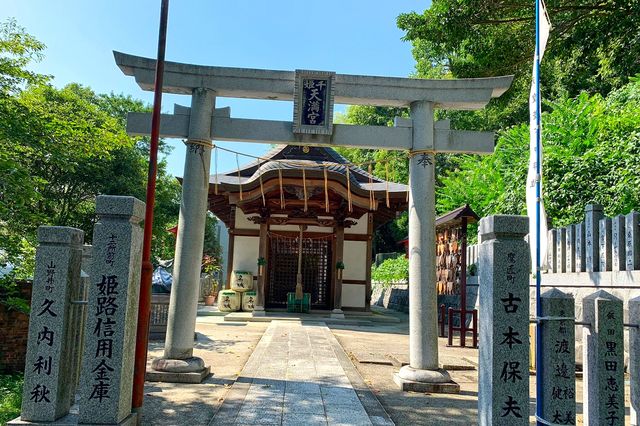 姬路城：日本城堡建築的代表與旅遊勝地