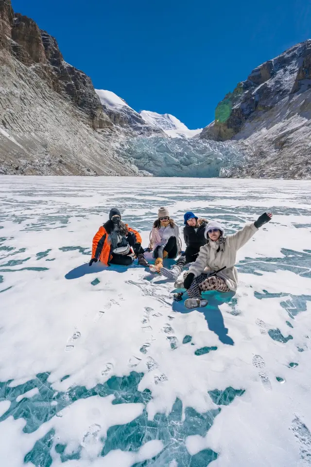The lens of the world, Qudengnima Glacier