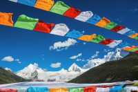 西藏隨處可見的經幡，你知道它的用途嗎？