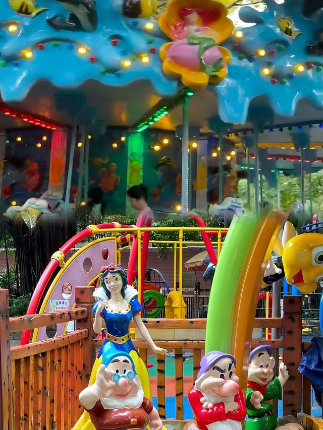 曉港公園｜帶你走hello Kitty主題樂園