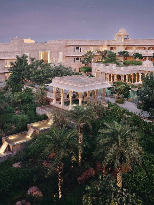 🌟 Rajasthan Retreats: Six Senses Fort Barwara 🏰✨
