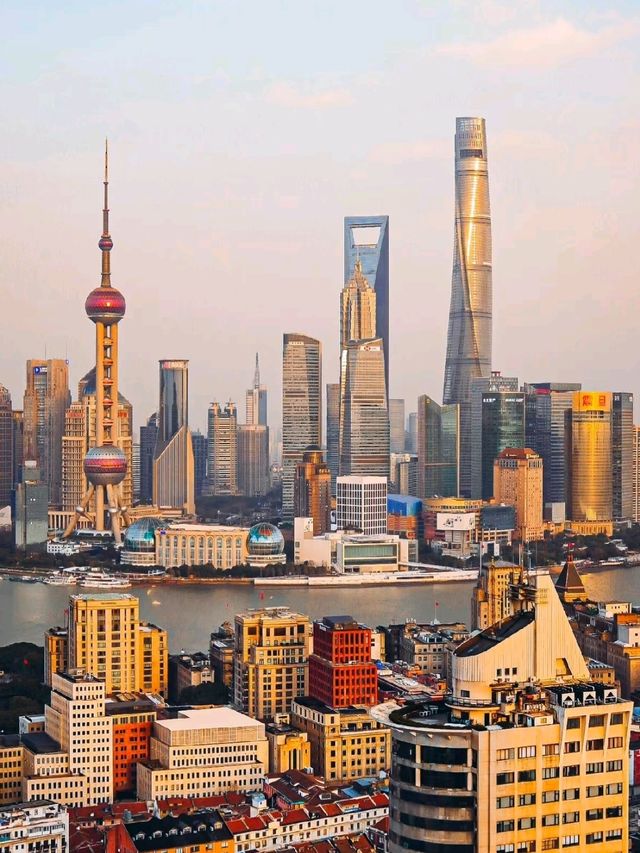 The Bund in Shanghai in Awesome🇨🇳