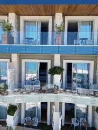 🌟 Vlore's Finest Stays: Luxe Resorts Unveiled 🌊