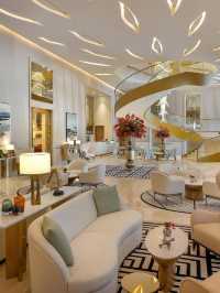 🌴🏰 Luxe Dubai Escapes: St. Regis Palm Jumeirah 🛍️🌊