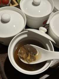 麗江！出門就是古城的民宿！美哭啦…