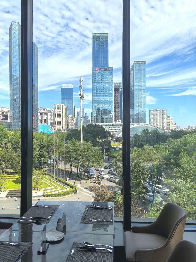 青年大街吃早餐·沈陽世茂希爾頓酒店。