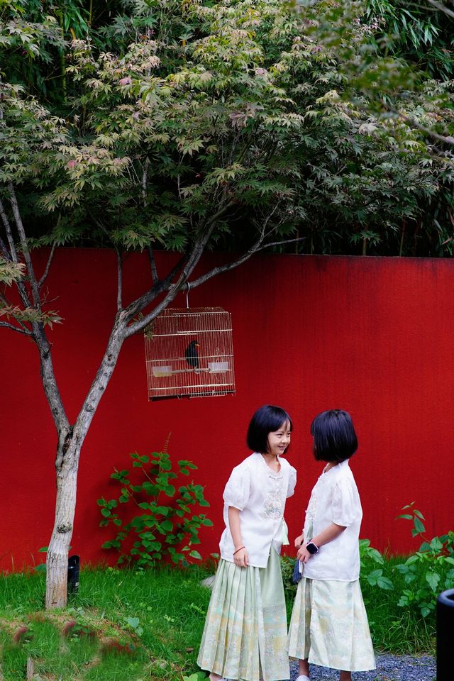極少人知道，藏在昆明公園裡的私湯小院。