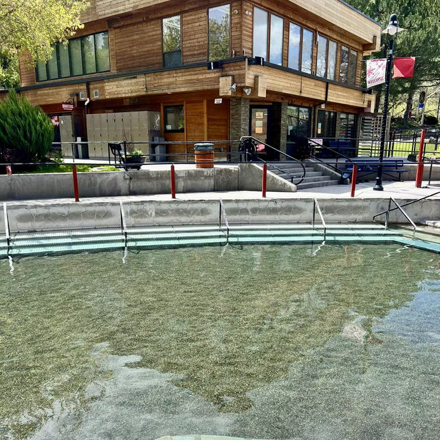 Idaho lava hot spring 