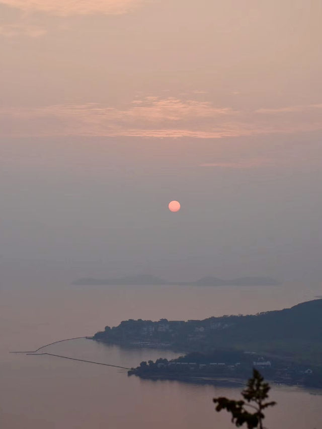 煙波浩渺，江南明珠——太湖之旅的靜謐與壯闊