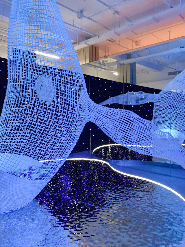 上海免費新展一起來「摸魚」！