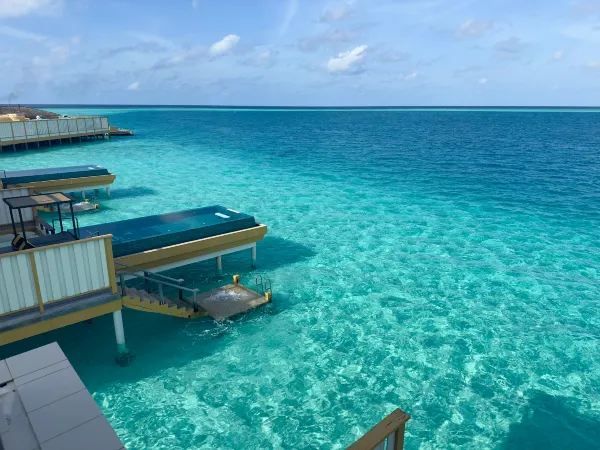 Discovering the Beauty of Velavaru Island in the Maldives