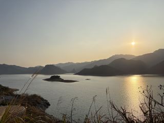 초특급 소수만 아는 인증샷 명소: 초월(楚粤) 경계비