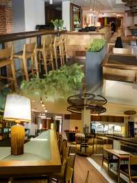 入住布里斯托爾酒店，開啟傳統奢華新體驗