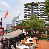 曼谷香格里拉大酒店 景色與服務的雙重體驗 酒店：香格里拉大酒店 地址：89 Soi Wat