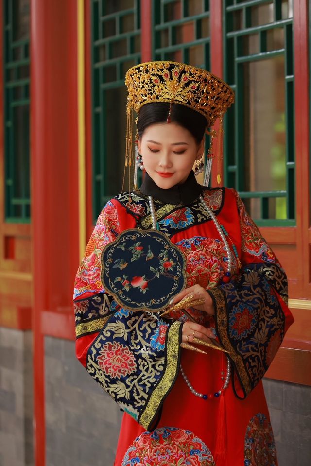 每一處細節都完美復刻清宮劇～