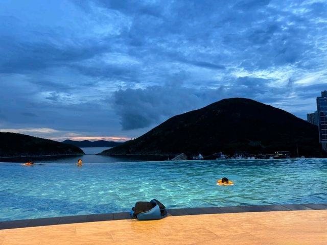 🌊逃離城市計劃｜隱世海景酒店推開窗就是玻璃海✨