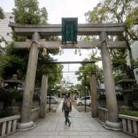 大阪交通打卡難波八坂神社｜巨獅吸厄運納福氣