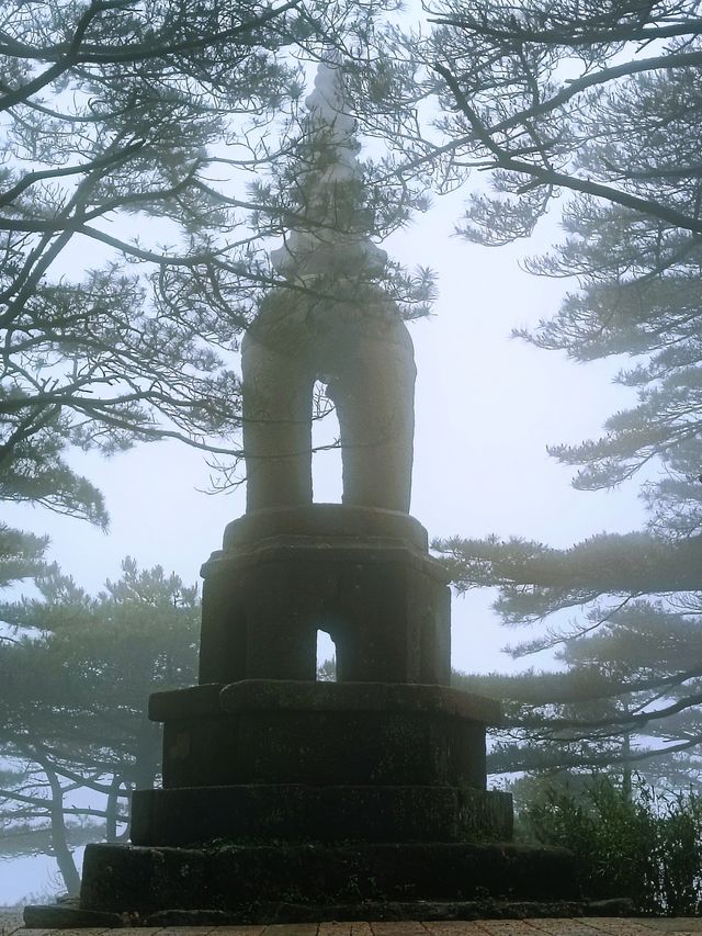 三清山雨天遊山攻略
