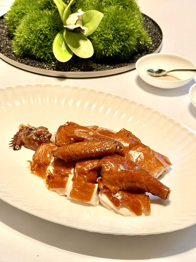 😍救命！在澳門發現一間一睜眼就見到塔嘅絕美餐廳！真係好讚啊！