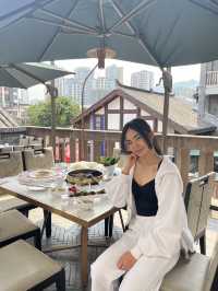 Chongqing in 3 Days: Urban Vibes, Scenic Wonders & Delicious Hotpot
