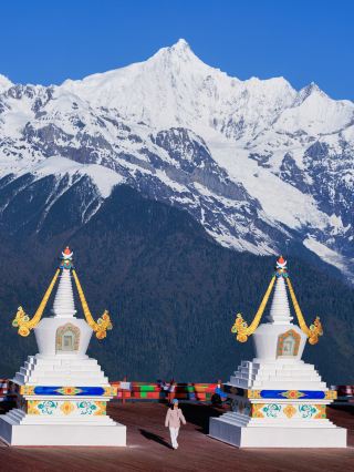 梅里雪山最佳觀賞期來了，日照金山天天看！
