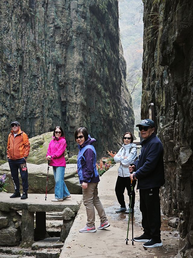 闖入億萬年前的天然畫廊河南龍潭大峽谷