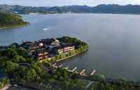 私藏湖濱度假寶地