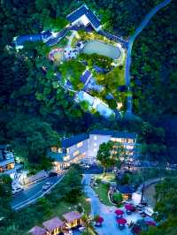 藏在雨母山的原木暖居!雁雨寺旁的慢生活太治癒