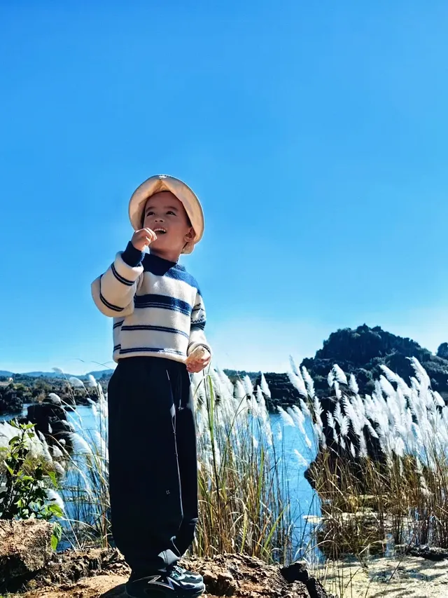 季節限定|雲南獨有的水上石林 季節限定|雲南獨有的水上石林
