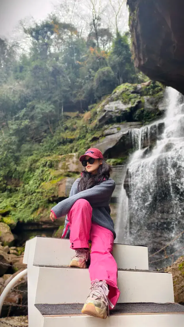 【成都天台山手記|與螢火一起登頂的初夏】 【成都天台山手記|與螢火一起登頂的初夏】