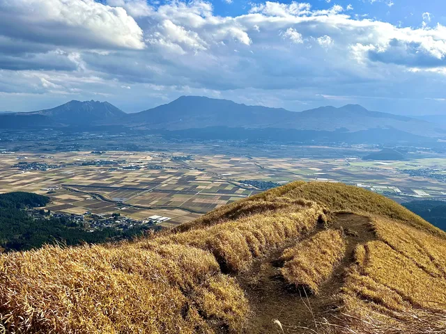 深秋橫斷九州--海拉魯大陸的紅葉狩