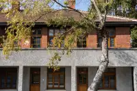 這個校園很美，而且沒有圍牆