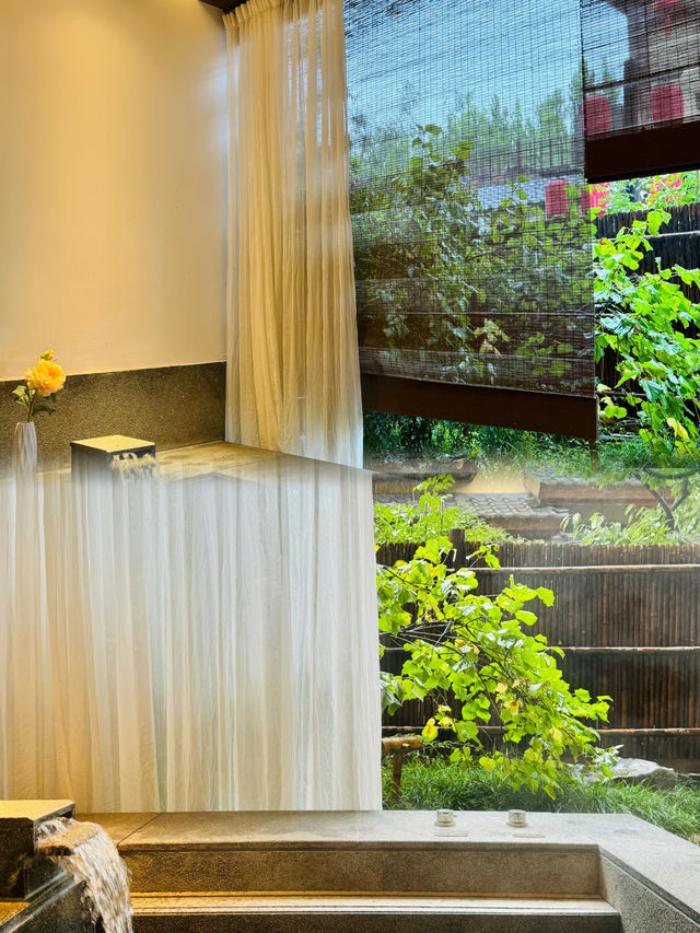 【一秒穿越長安城!在太白山私湯裡聽雨賞秋】 【一秒穿越長安城!在太白山私湯裡聽雨賞秋】