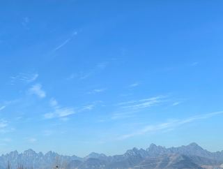 ภูเขาหลังหยา